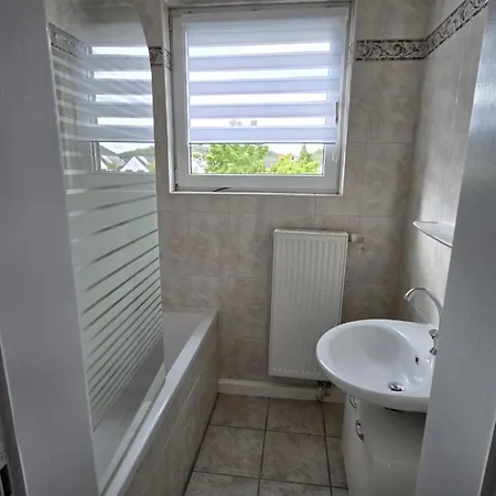 Exklusive Fuer Monteure Und Reisende Inkl Parkplatz Alsdorf