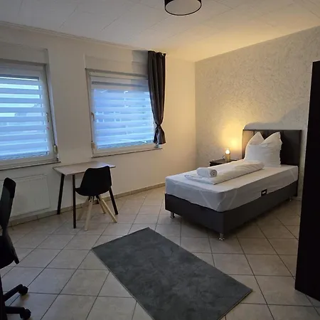 Lägenhet Exklusive Fuer Monteure Und Reisende Inkl Parkplatz