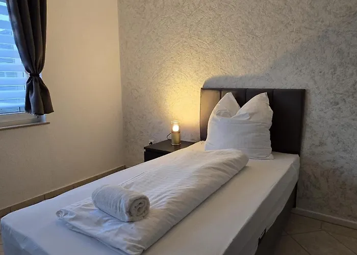 Exklusive Fuer Monteure Und Reisende Inkl Parkplatz Apartament